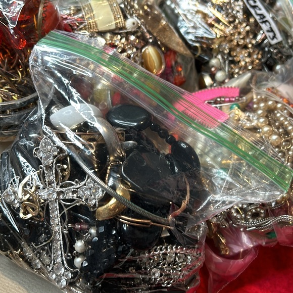 $6 Craft Bag /Treasures/Harvesting/Jewelry Crafting Bags - Live Show Listing 🛼🛼🛼 - Picture 4 of 6